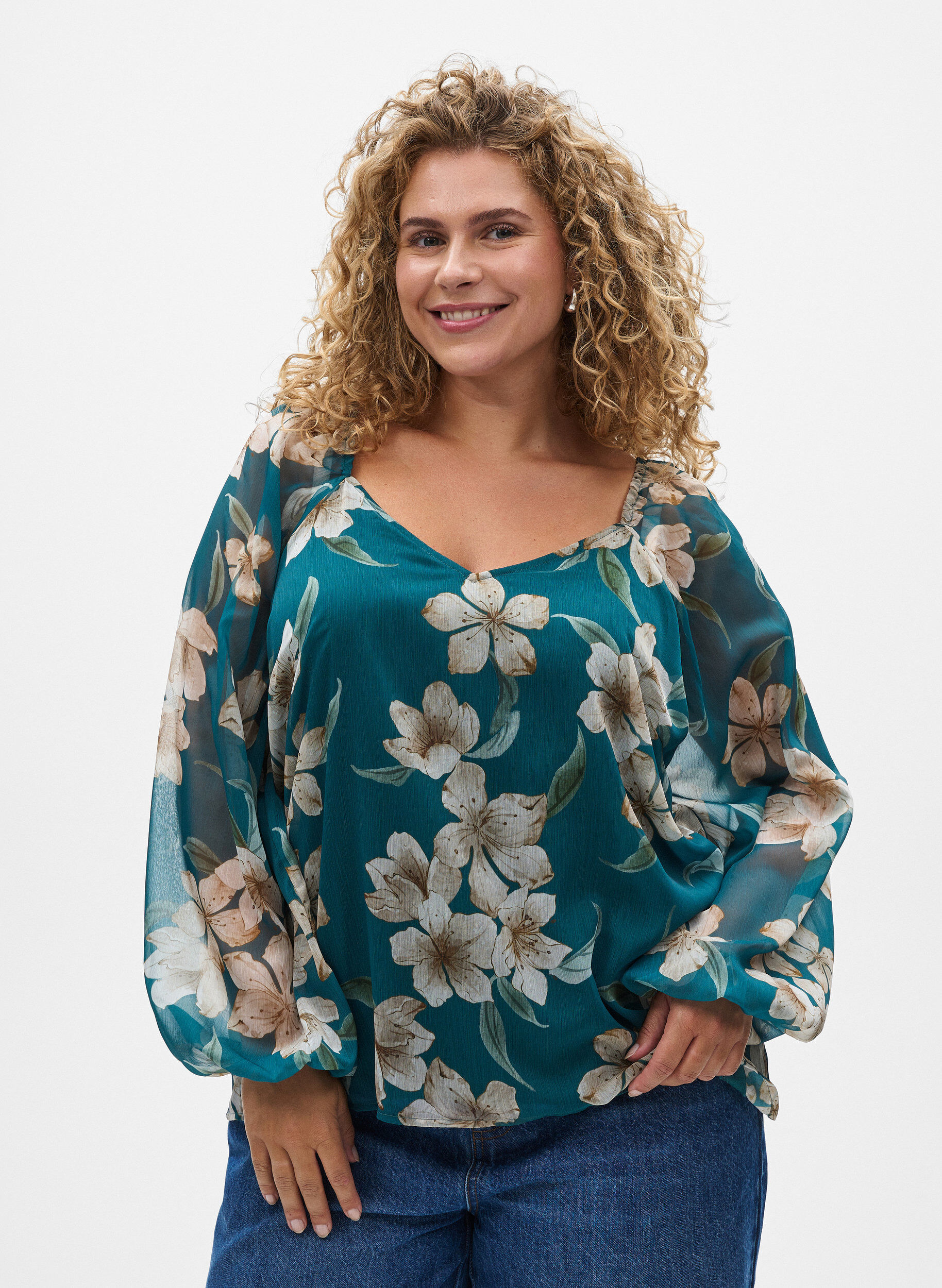 ZizzifashionChiffon blouse with floral print and long sleeves, Green, Model image number 0