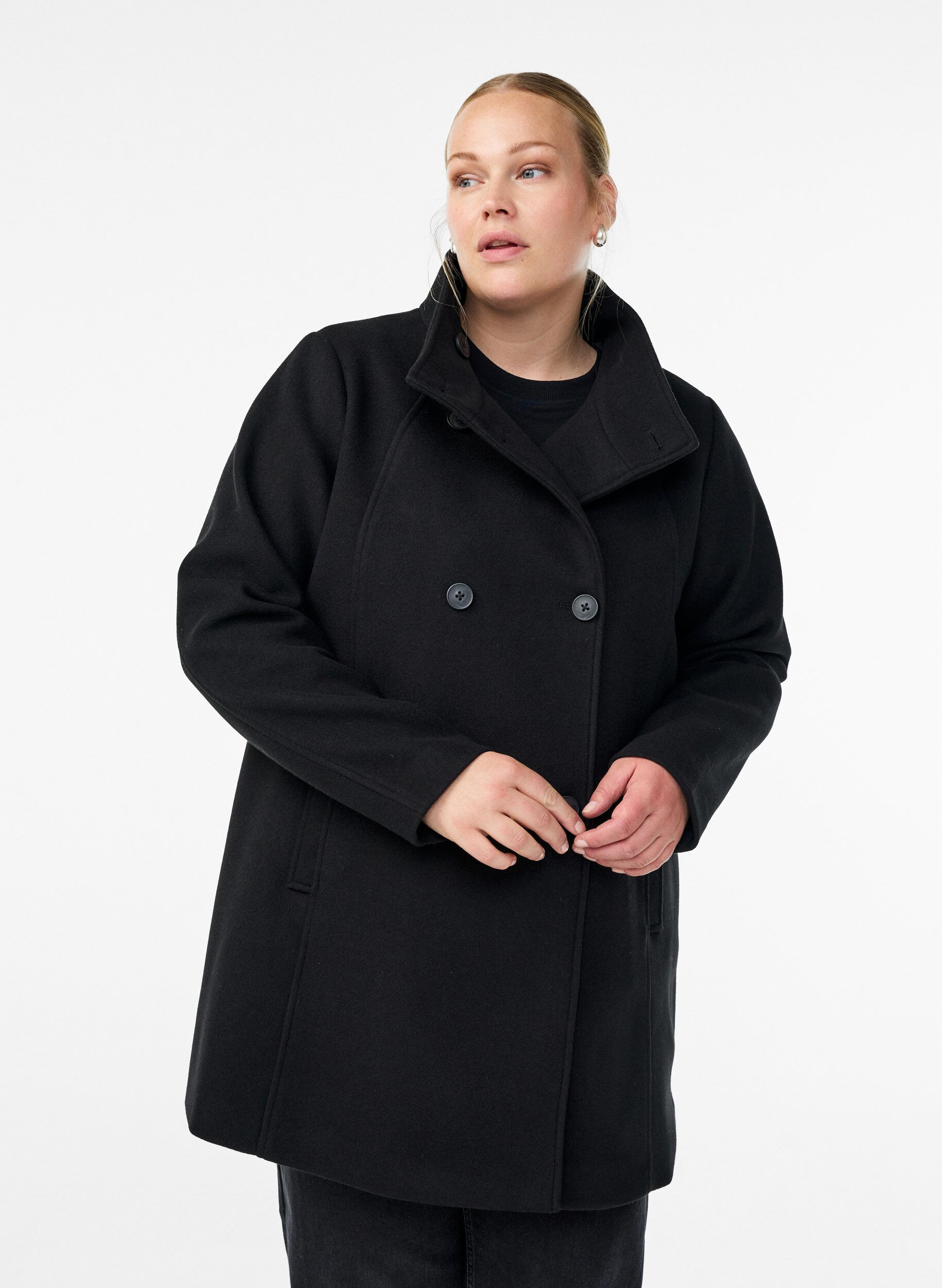 Short coat with A-line shape, Black, Model