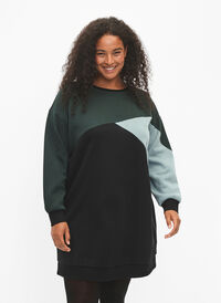 Long sweatshirt with colorblock pattern, Scarab Color Block, Model