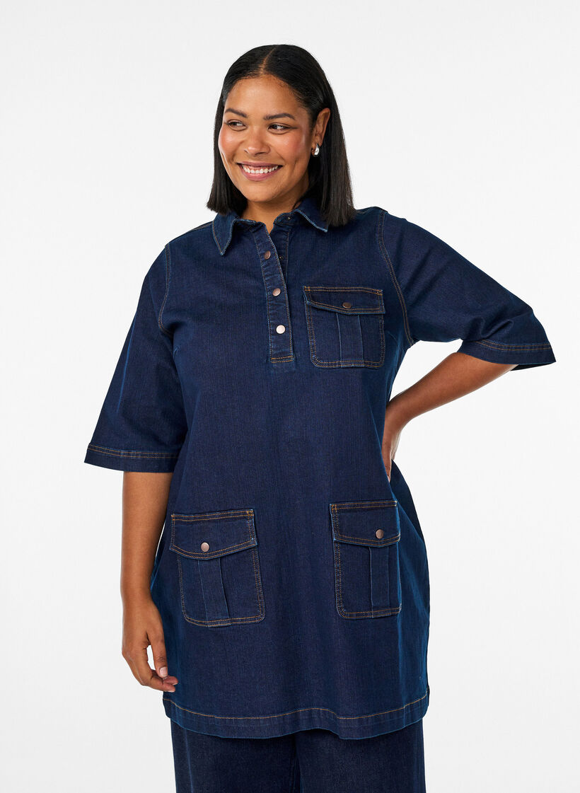 Denim dress with large pockets and 3/4 sleeves, Blue, Model image number 0