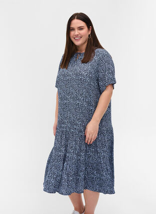 Short-sleeved viscose dress with print, Blue Flower Mix, Model image number 0