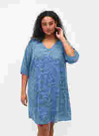 Short-sleeved dress with structure, Coronet Blue, Model