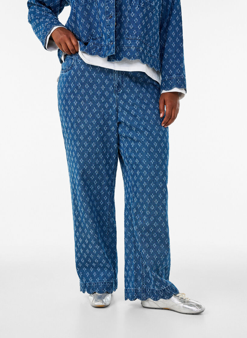 Myra jeans with wide fit and distressed pattern, Blue, Model image number 2