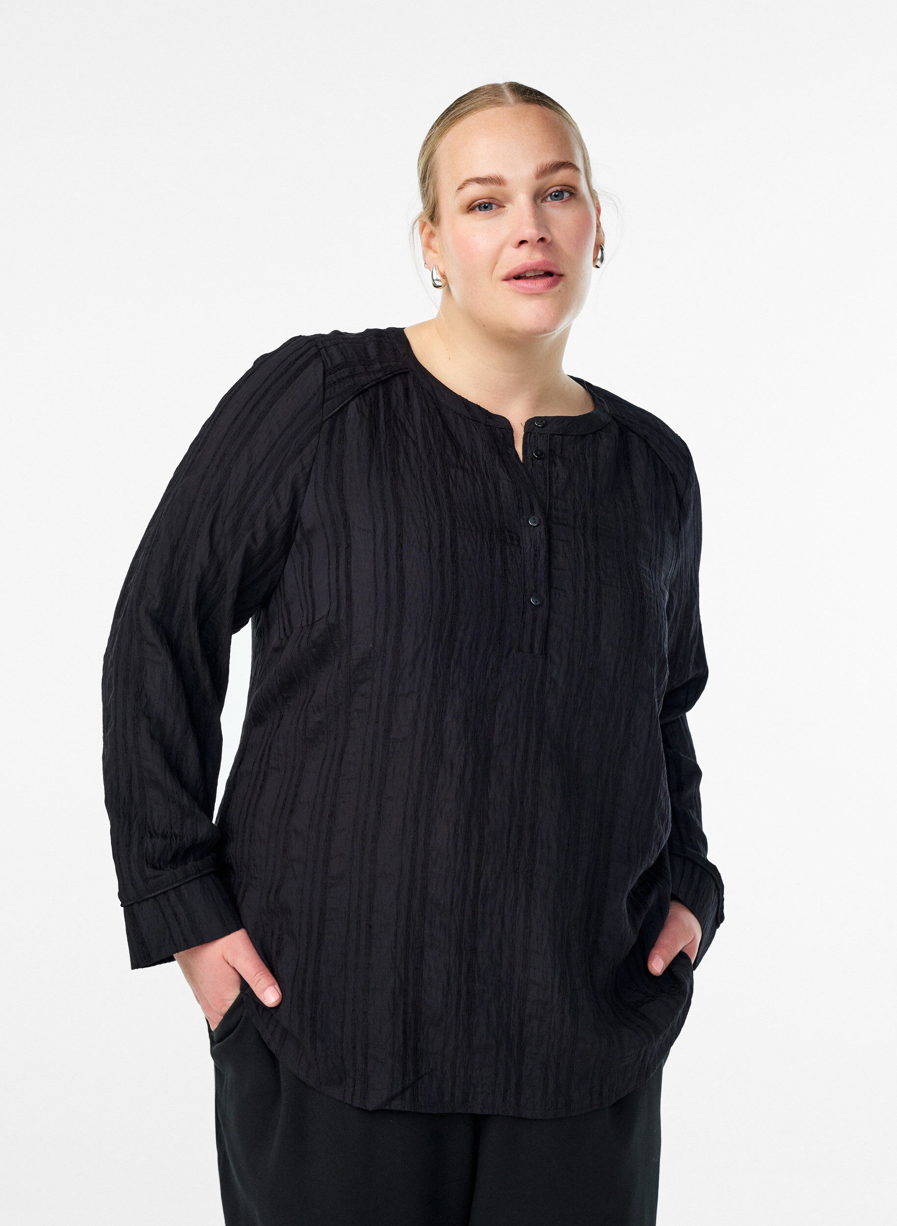 Blouse with tone-on-tone texture and buttons, Black, Model