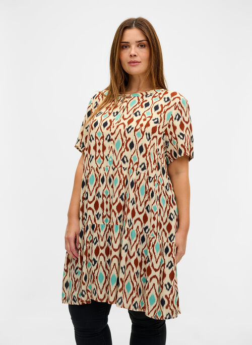 Short-sleeved viscose dress with A-line cut
