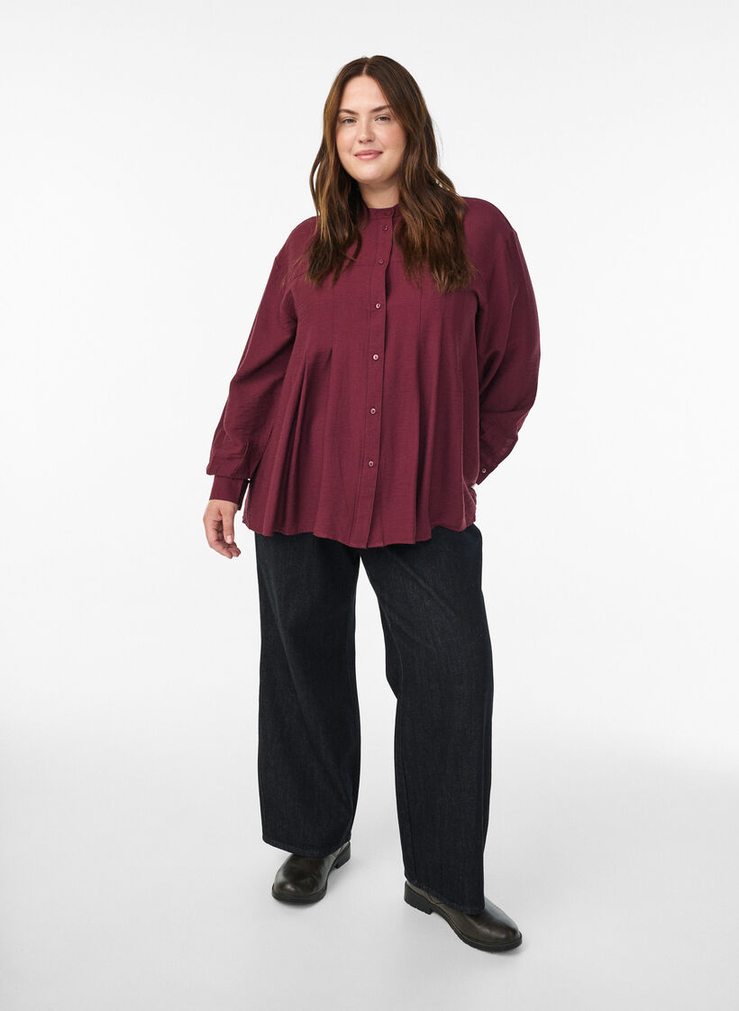 Viscose shirt with A-line shape, Red, Model image number 1