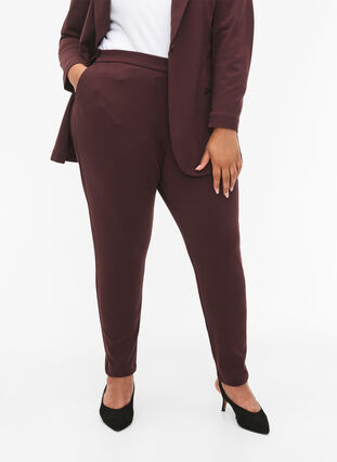 Cropped trousers with pockets, Fudge, Model image number 2