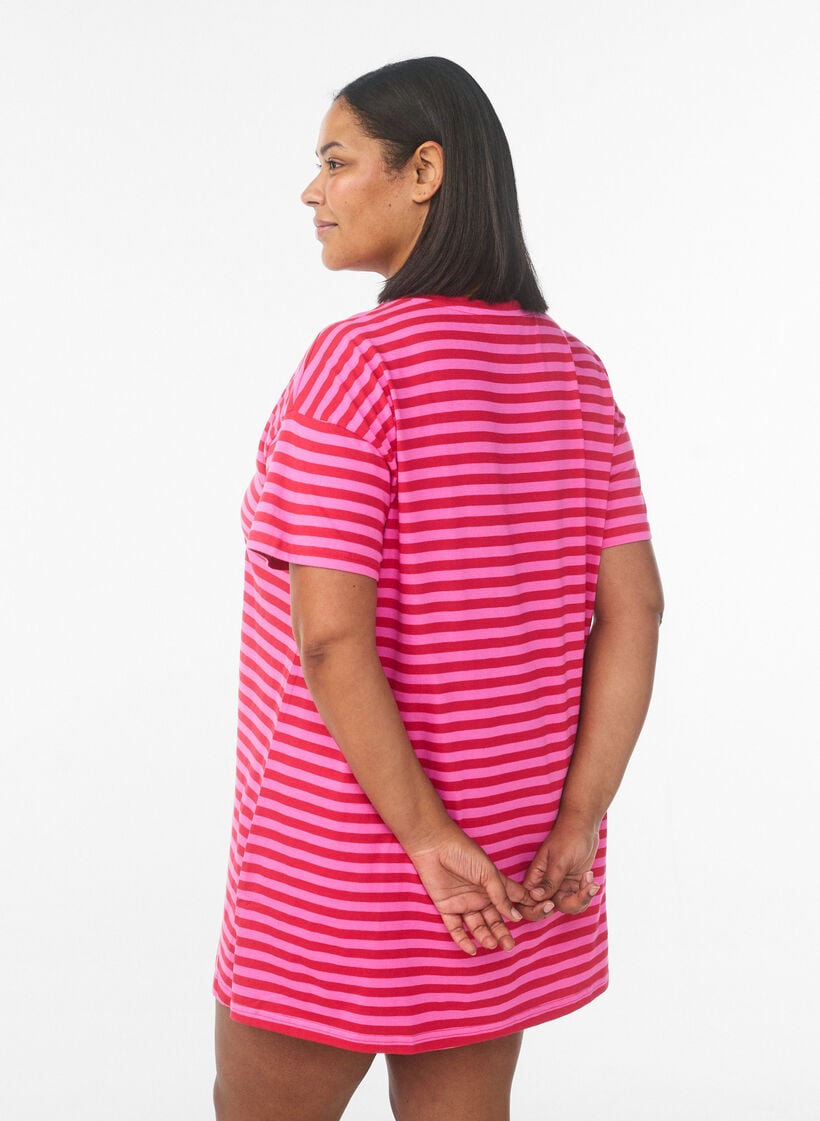 Long striped night T-shirt, Pink, Model image number 2