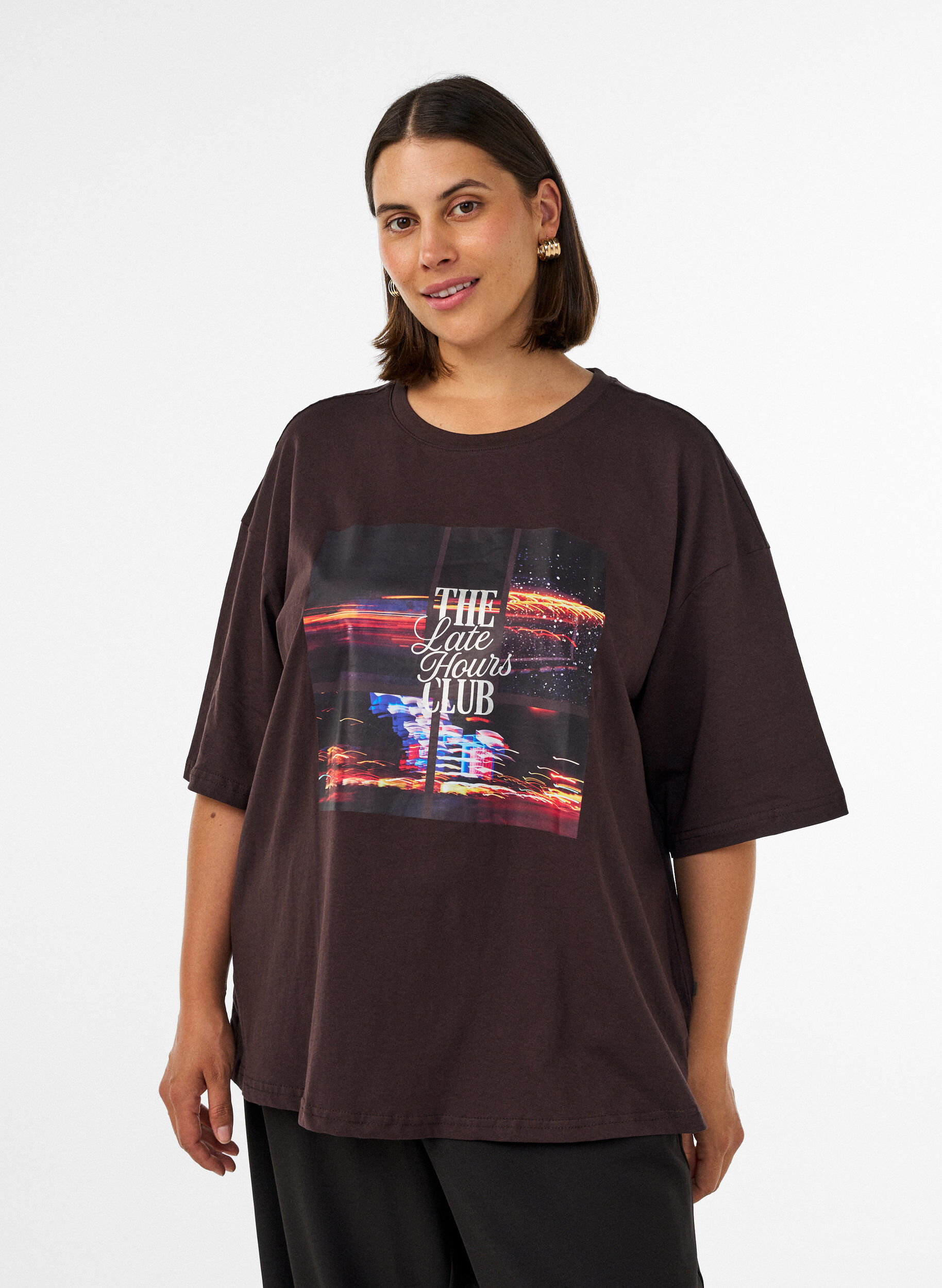 Oversized T-shirt with large photo print, Brown, Model