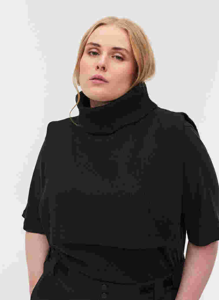 Rib-knitted neckwarmer, Black, Model