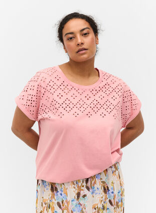 Cotton t-shirt with British embroidery, Blush, Model image number 0