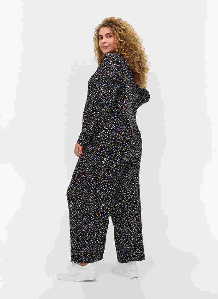 Printed viscose trousers with pockets, Black Graphic, Model image number 1