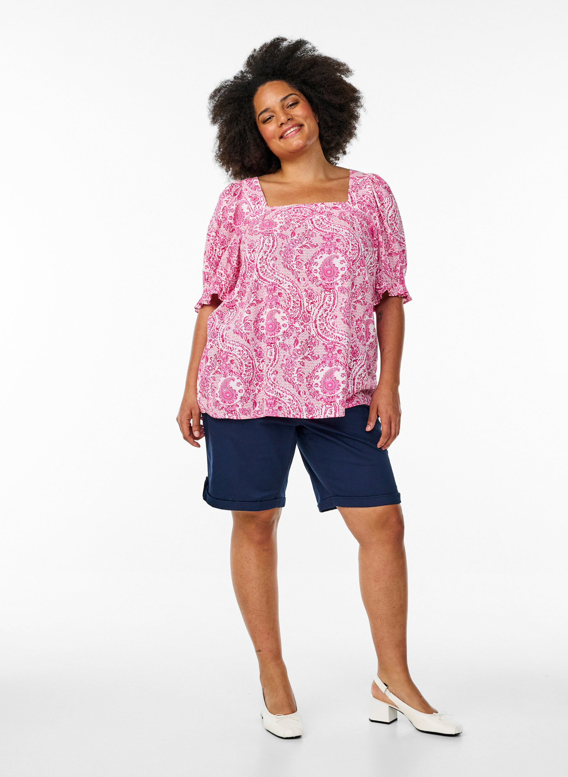 Zizzifashion Viscose blouse with paisley print and a square neckline, Pink, Model image number 1