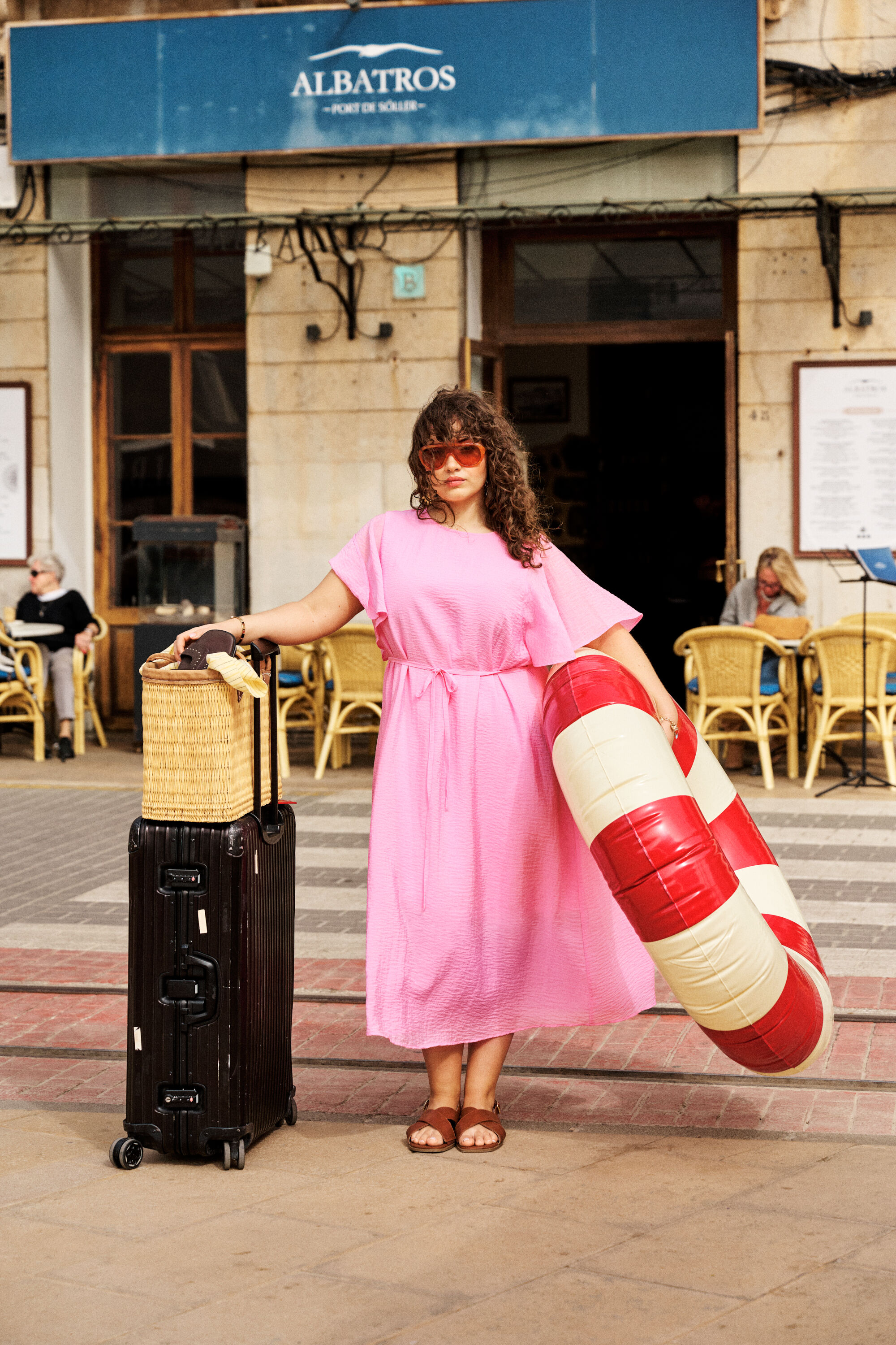 ZizzifashionPink holiday mood with an edge, , Model