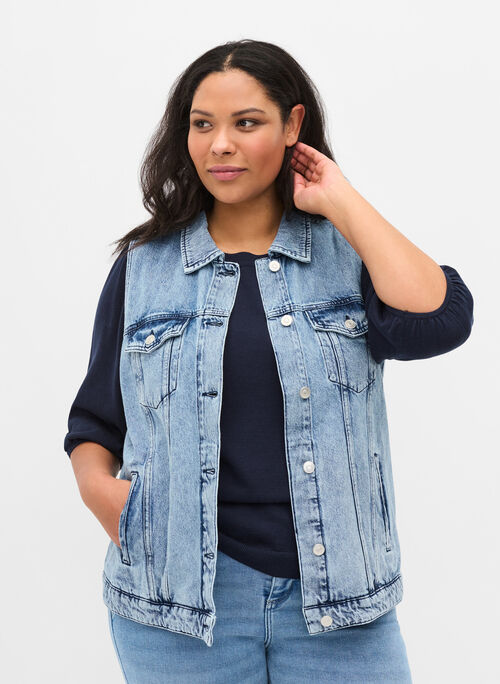 Denim vest with pockets and embroidery