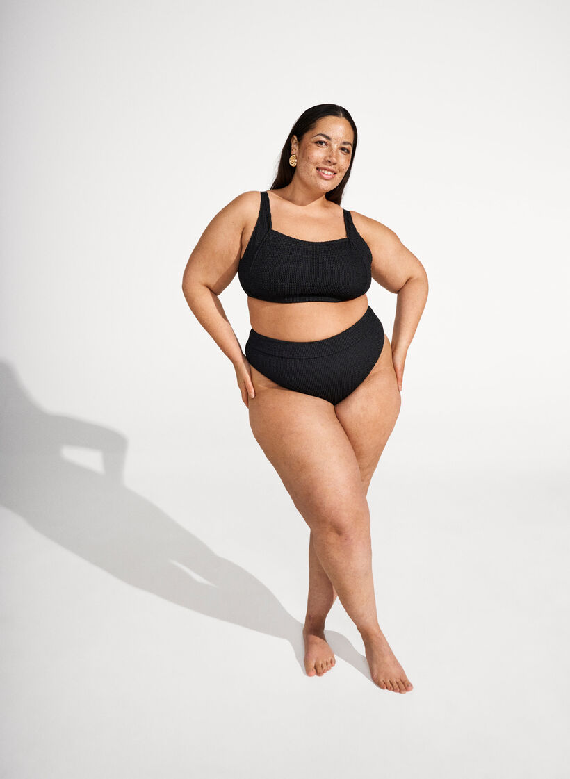 Brazilian bikini briefs in crepe, Black, Image image number 0