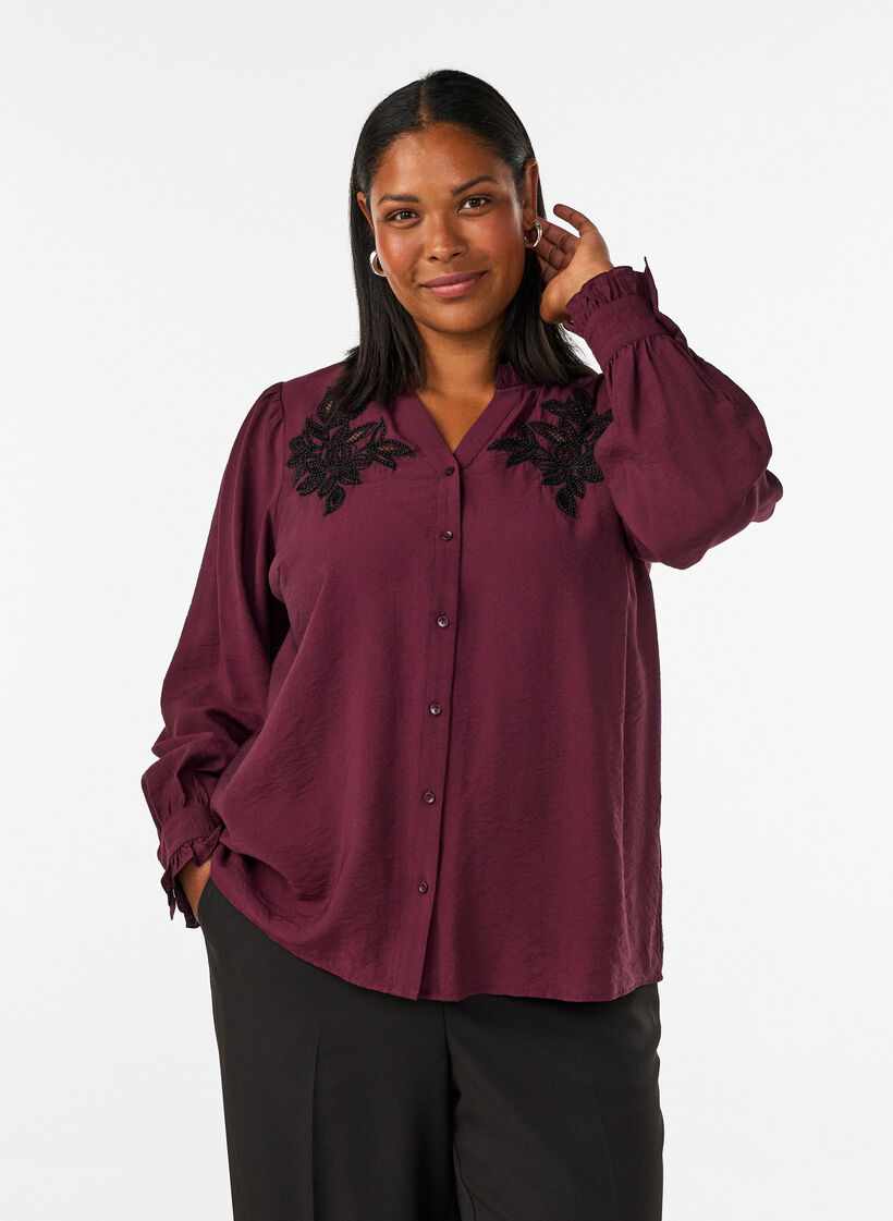 Shirt blouse with embroidered floral appliqu&eacute;s, Red, Model image number 0