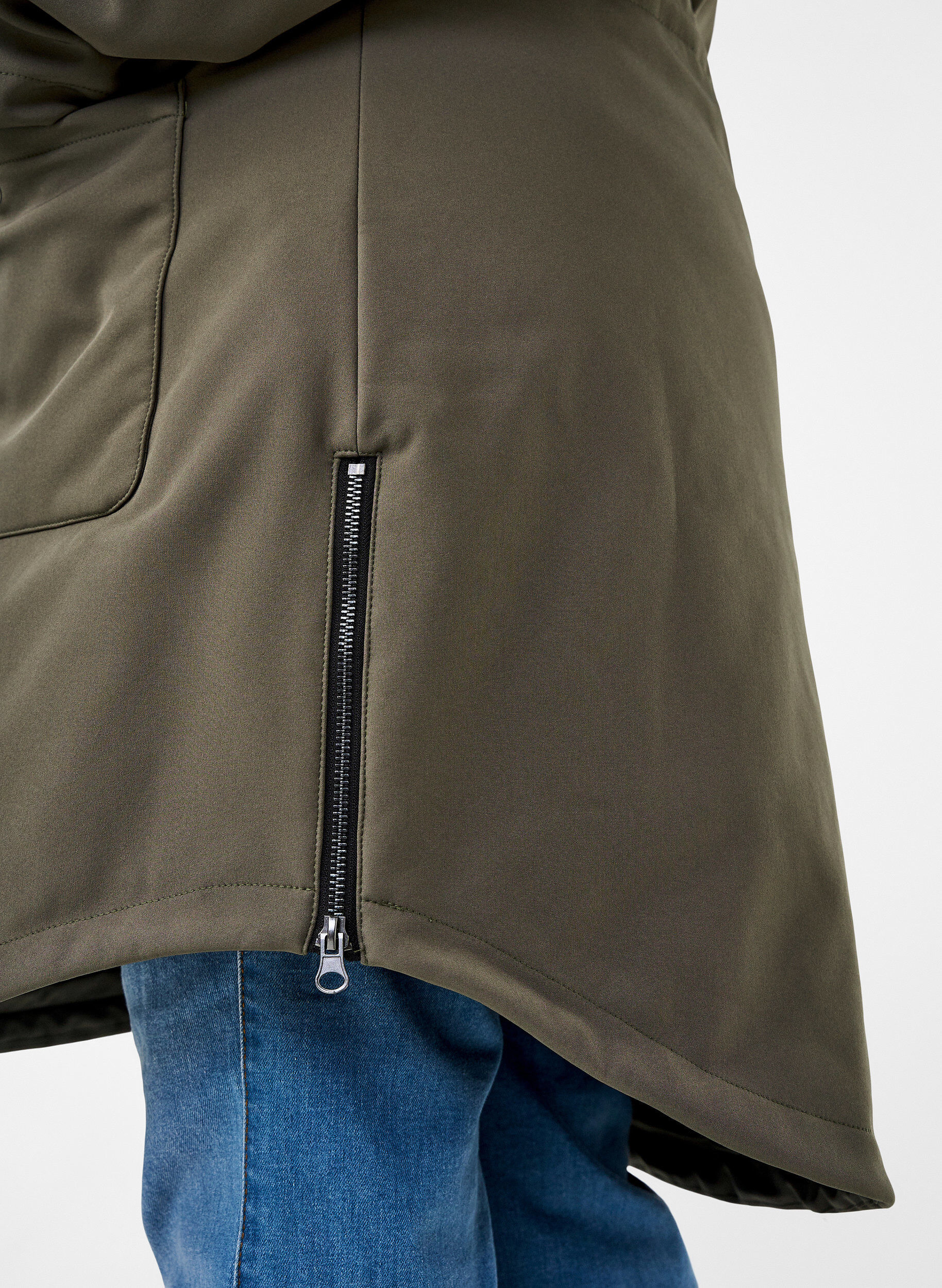 Zizzifashion Water-repellent softshell jacket with quilted lining, Green, Model image number 3