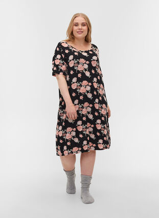 Floral viscose nightgown, Black Flower AOP, Model image number 2
