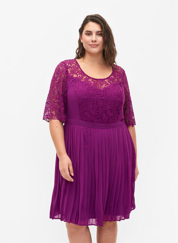 Short sleeve dress with lace top, Grape Juice, Model image number 0