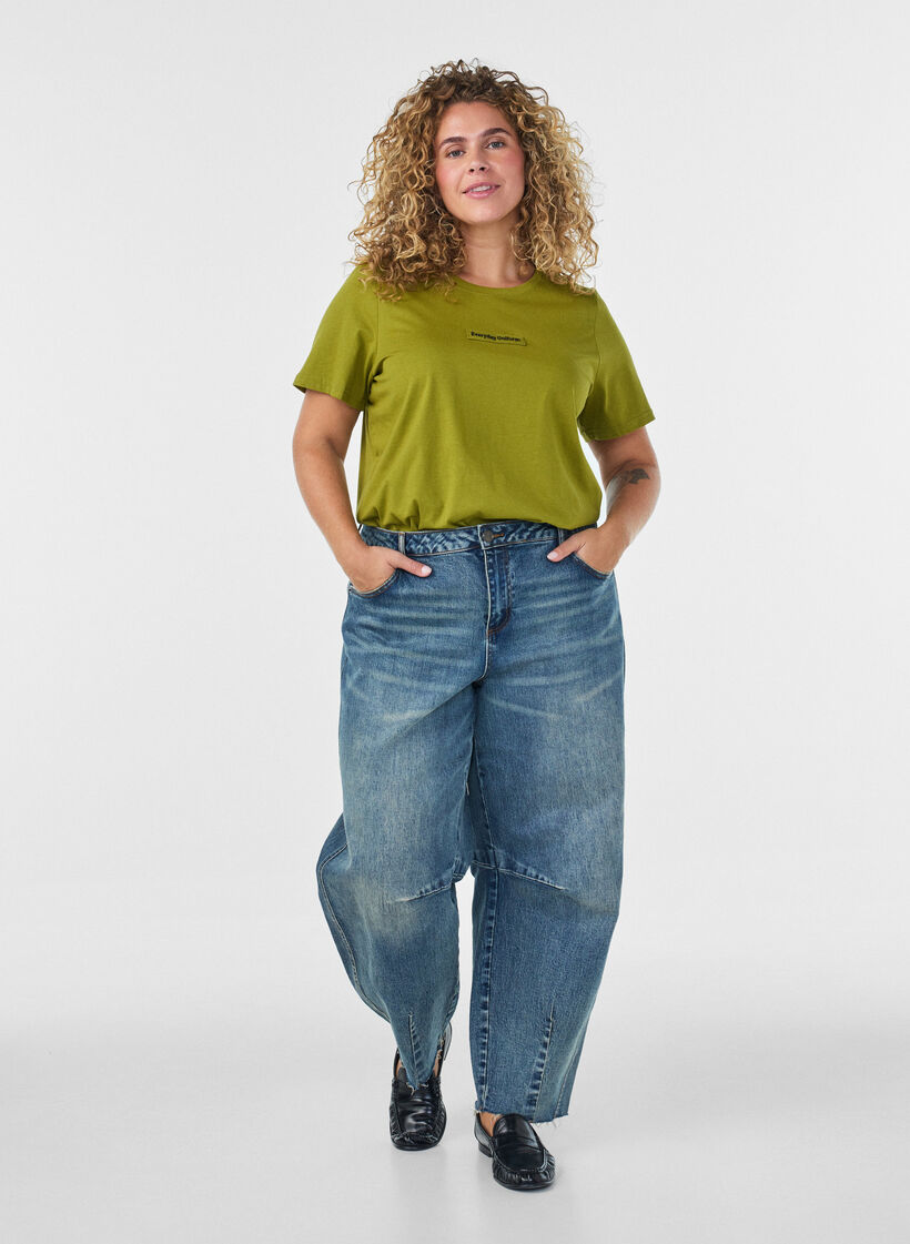 Cotton T-shirt with text badge, Green, Model image number 1
