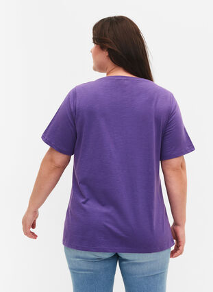 Basics cotton t-shirt 2-pack, Deep Lavender/Black, Model image number 1