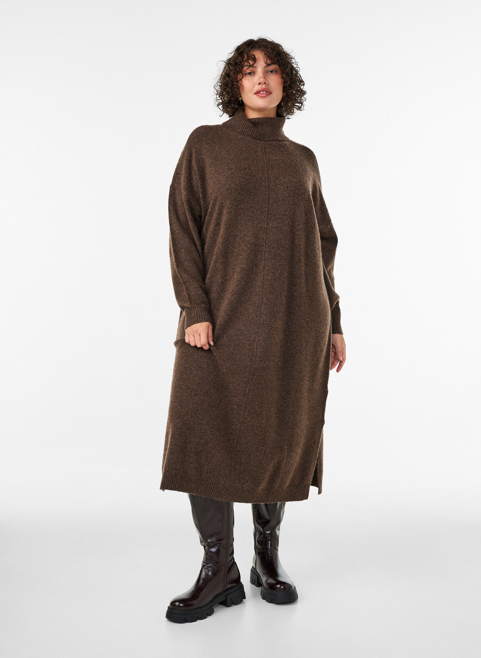 Jumper dress with turtleneck and slits, Brown, Model