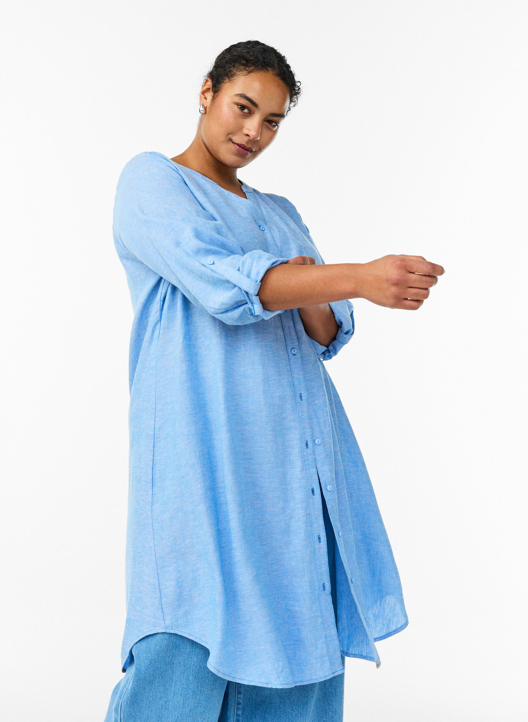 ZizzifashionLong shirt in linen and viscose, Blue, Model image number 3