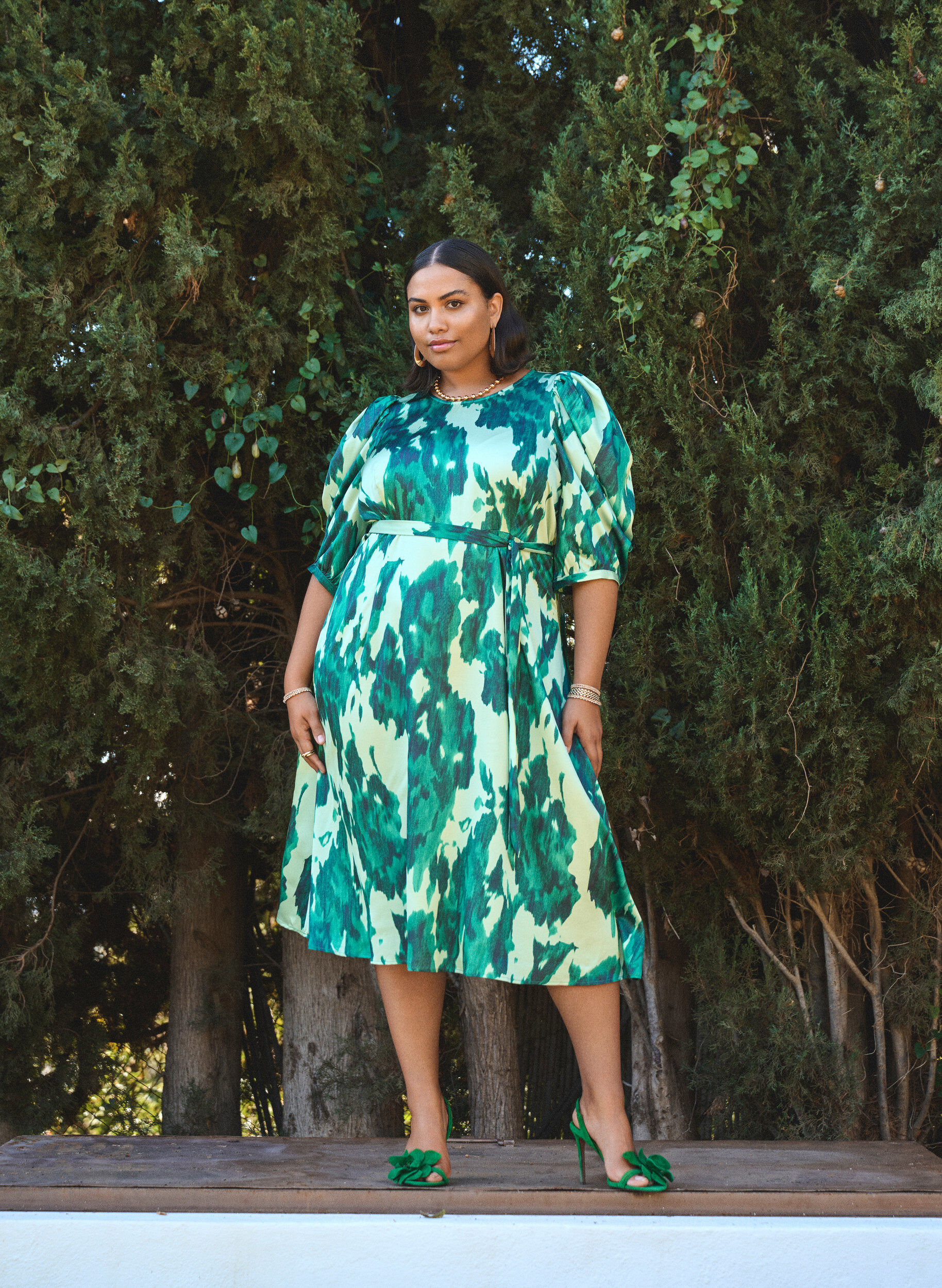 Zizzifashion Short-sleeved party dress with tie-belt, Green, Image image number 0