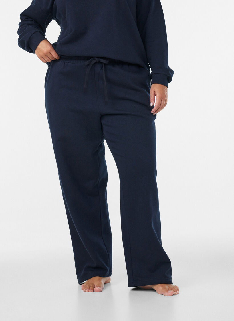 Sweatpants with pockets, Blue, Model image number 2