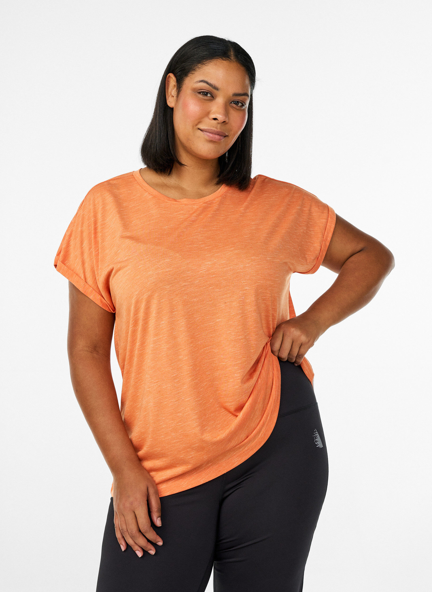 Loose workout t-shirt with short sleeves, Coral, Model