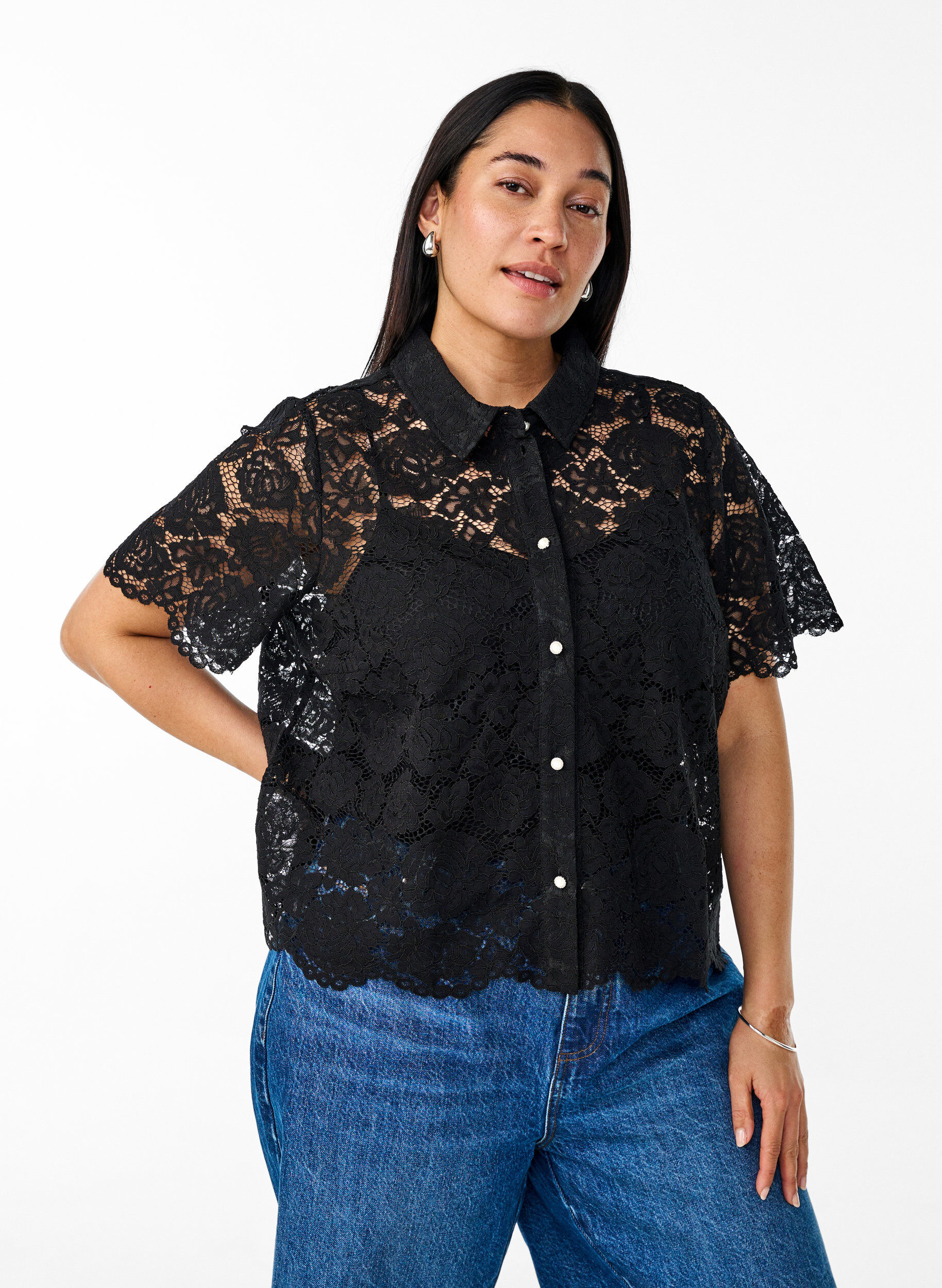 Lace shirt blouse with pearl buttons, Black, Model