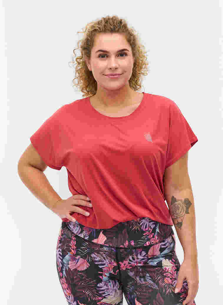 T-shirt, Garnet Rose, Model