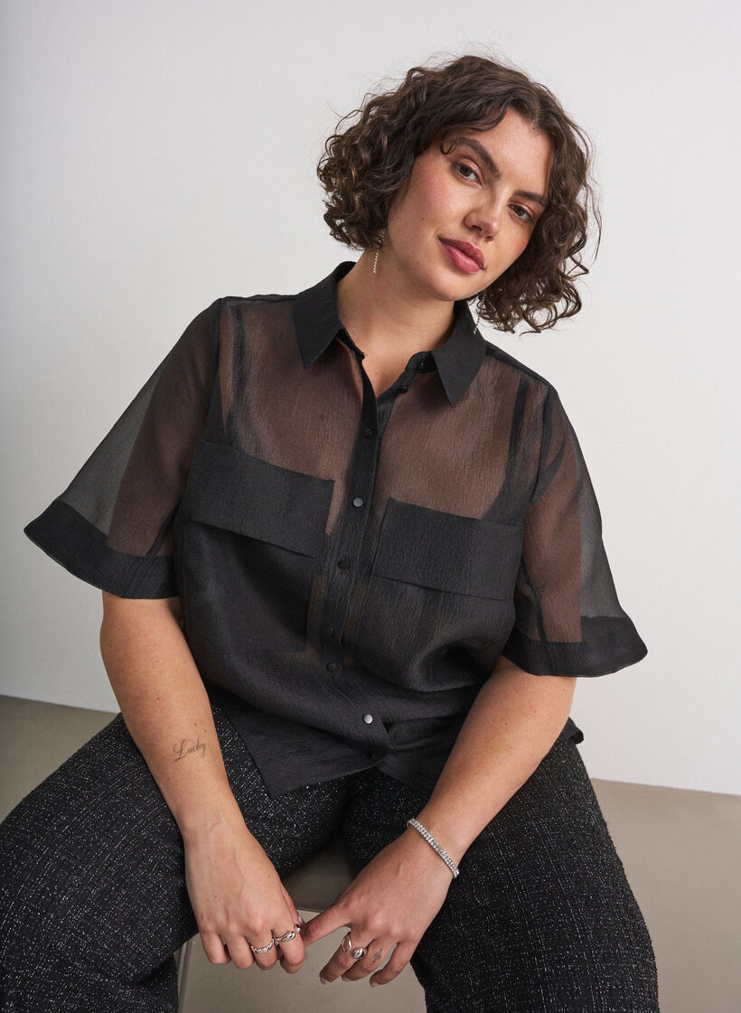 Sheer short-sleeved shirt with chest pockets, Black, Model image number 0