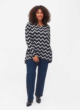 Patterned blouse with long sleeves, LGM Zig Zag AOP, Model image number 2