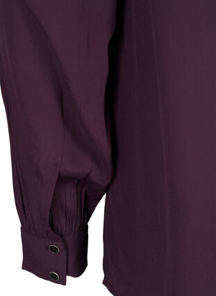 Viscose shirt with buttons and frill details, Plum Perfect, Packshot image number 3