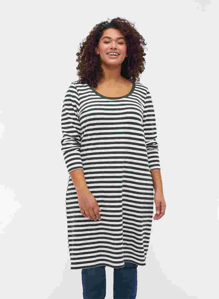 Striped cotton dress with long sleeves , M View w.White Thin, Model