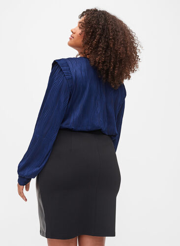 Structured top with long sleeves, Maritime Blue, Model image number 1