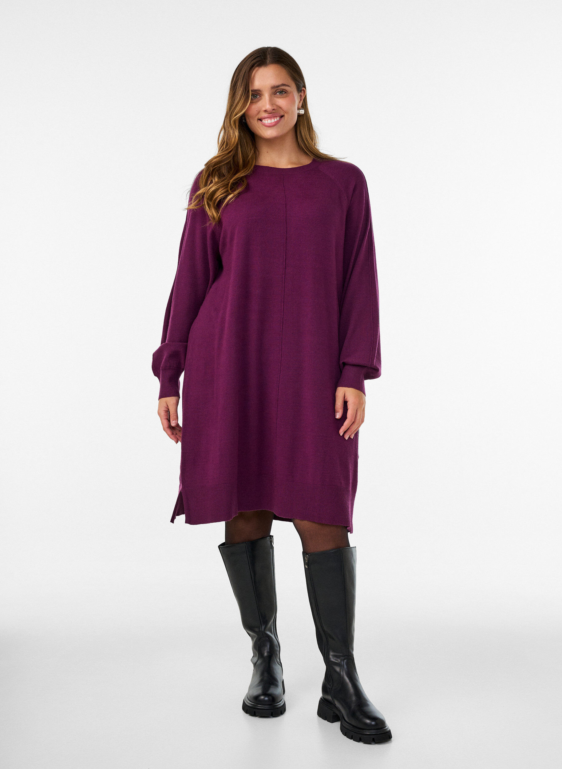 ZizzifashionShort knitted dress with raglan sleeves and a centre seam, Red, Model image number 1