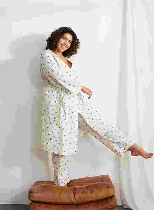 Cosy pyjamas, , Model