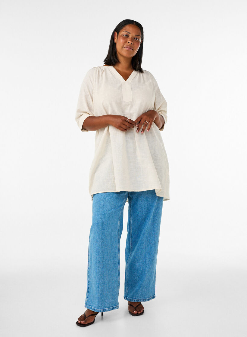 Cotton tunic with V-neck, Vanilla, Model image number 1