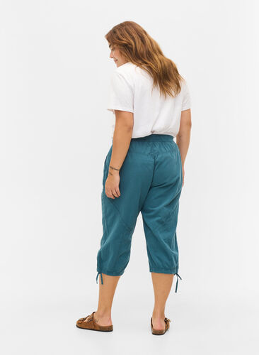 Loose cropped trousers in cotton, Dragonfly, Model image number 1