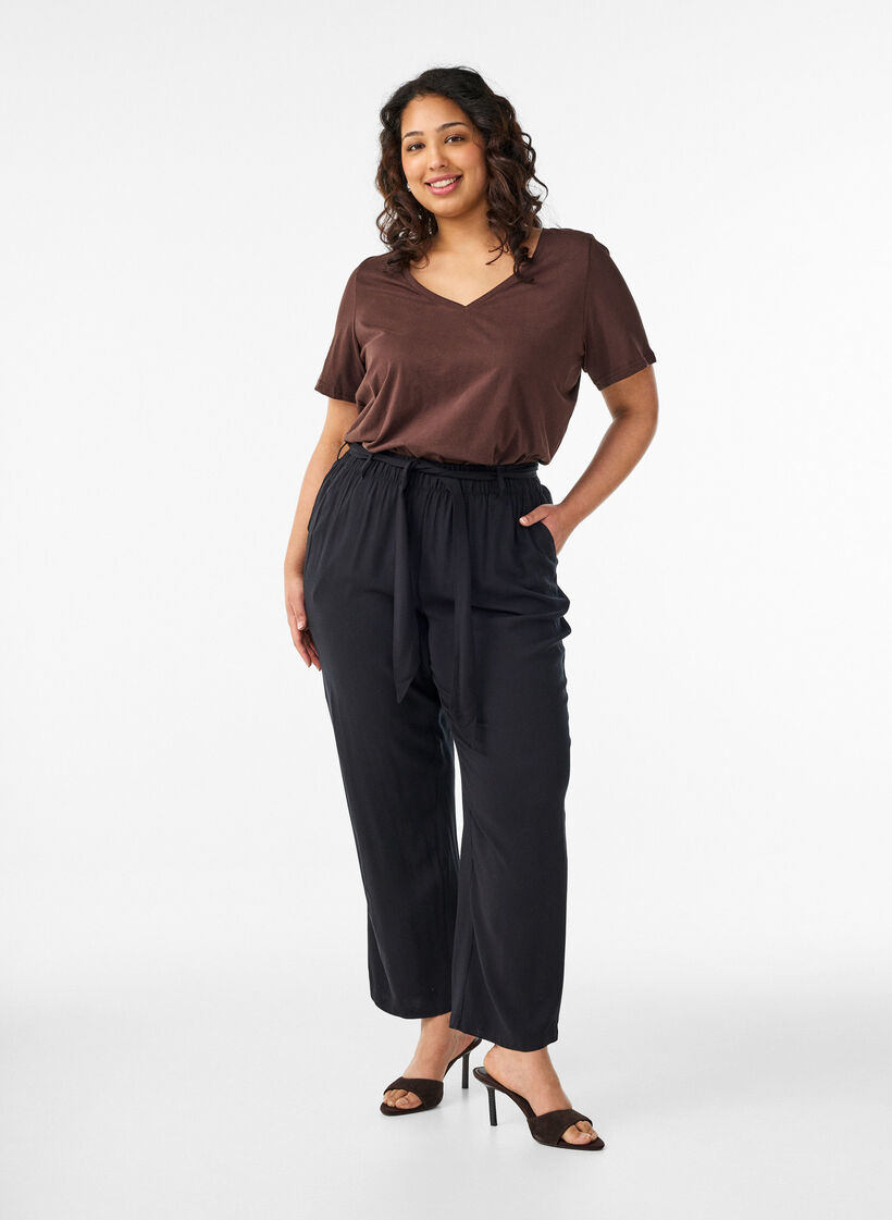 High-waisted viscose trousers, Black, Model image number 0