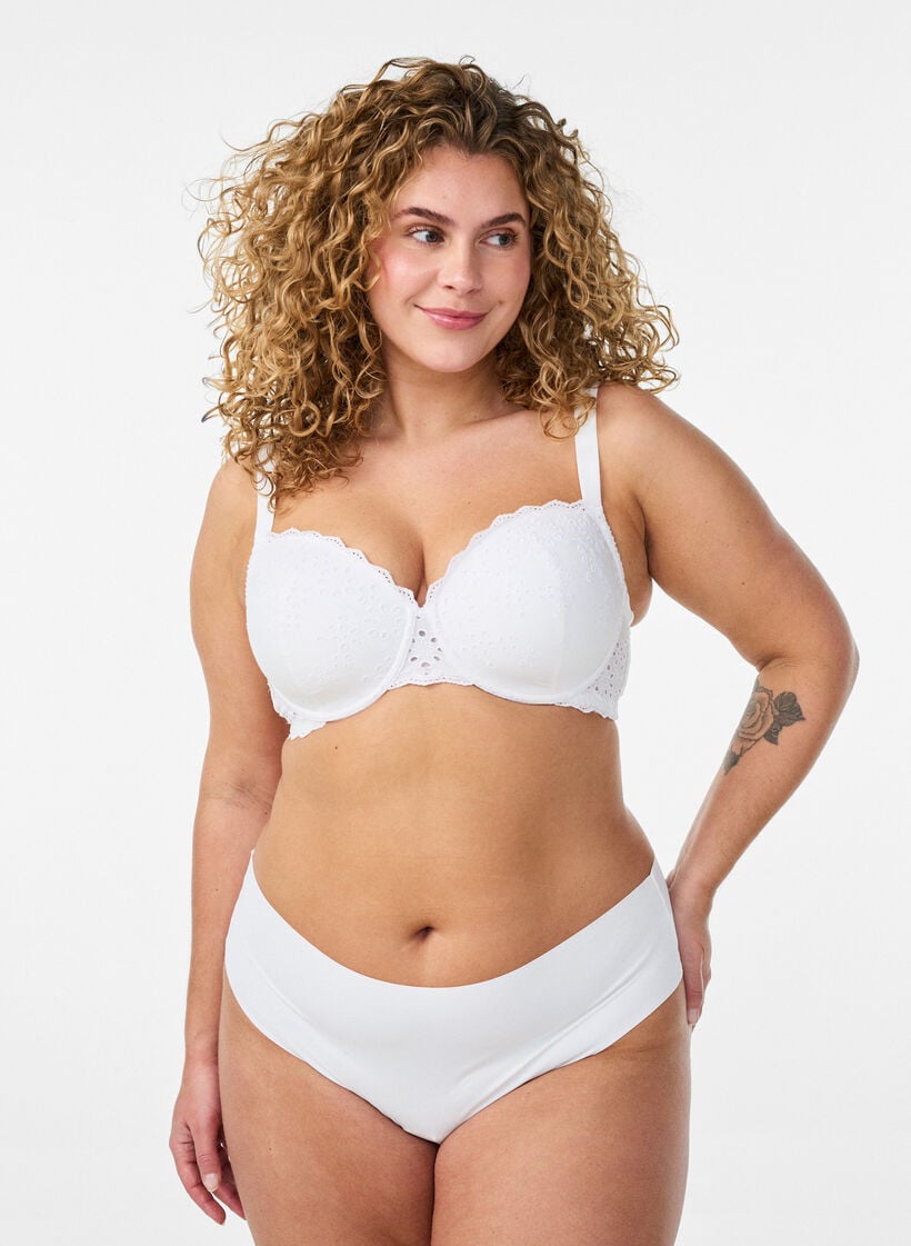 Moulded bra with broderie anglaise, White, Model image number 1