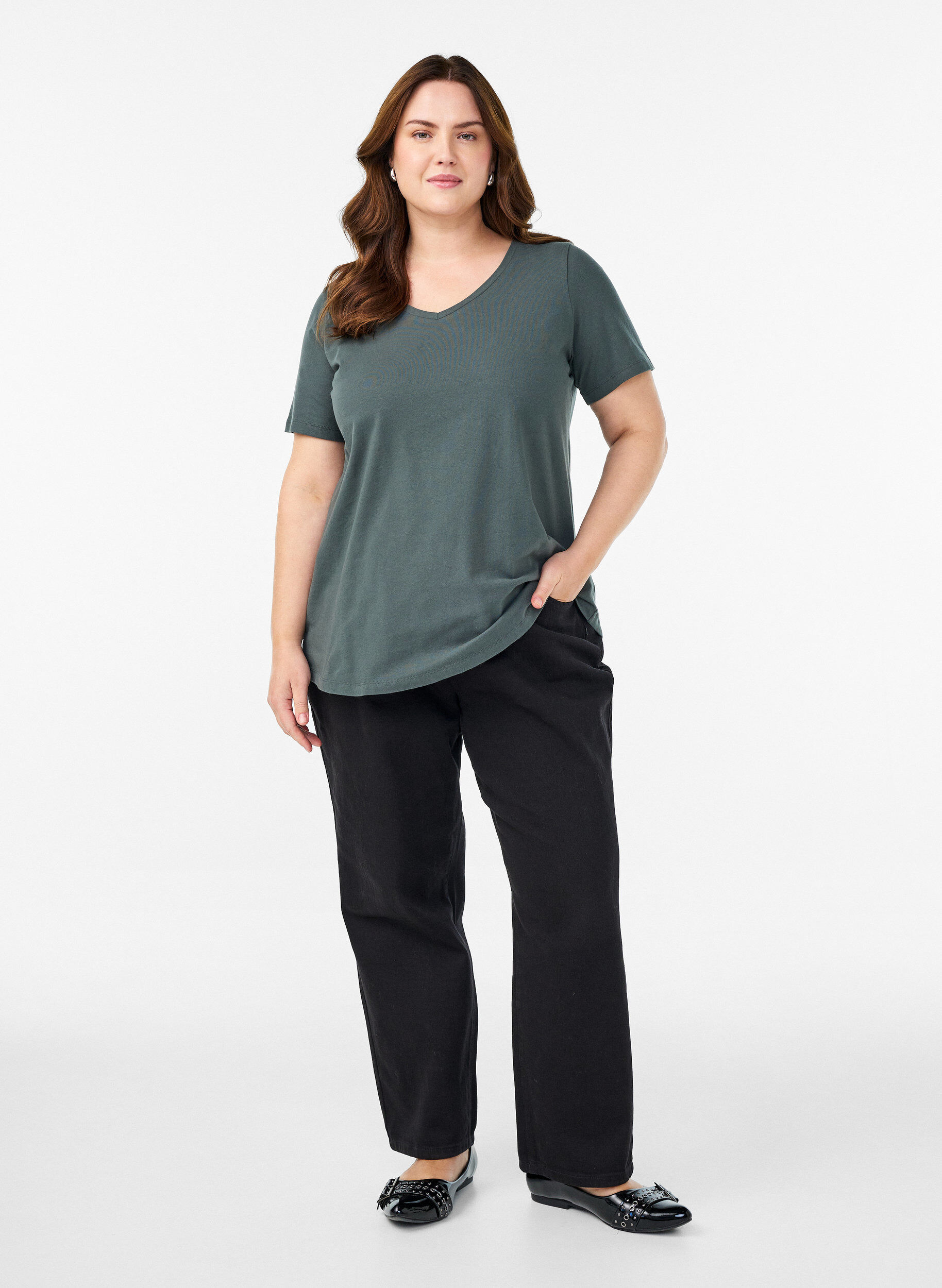 Zizzifashion Solid-coloured basic cotton T-shirt, Green, Model image number 1