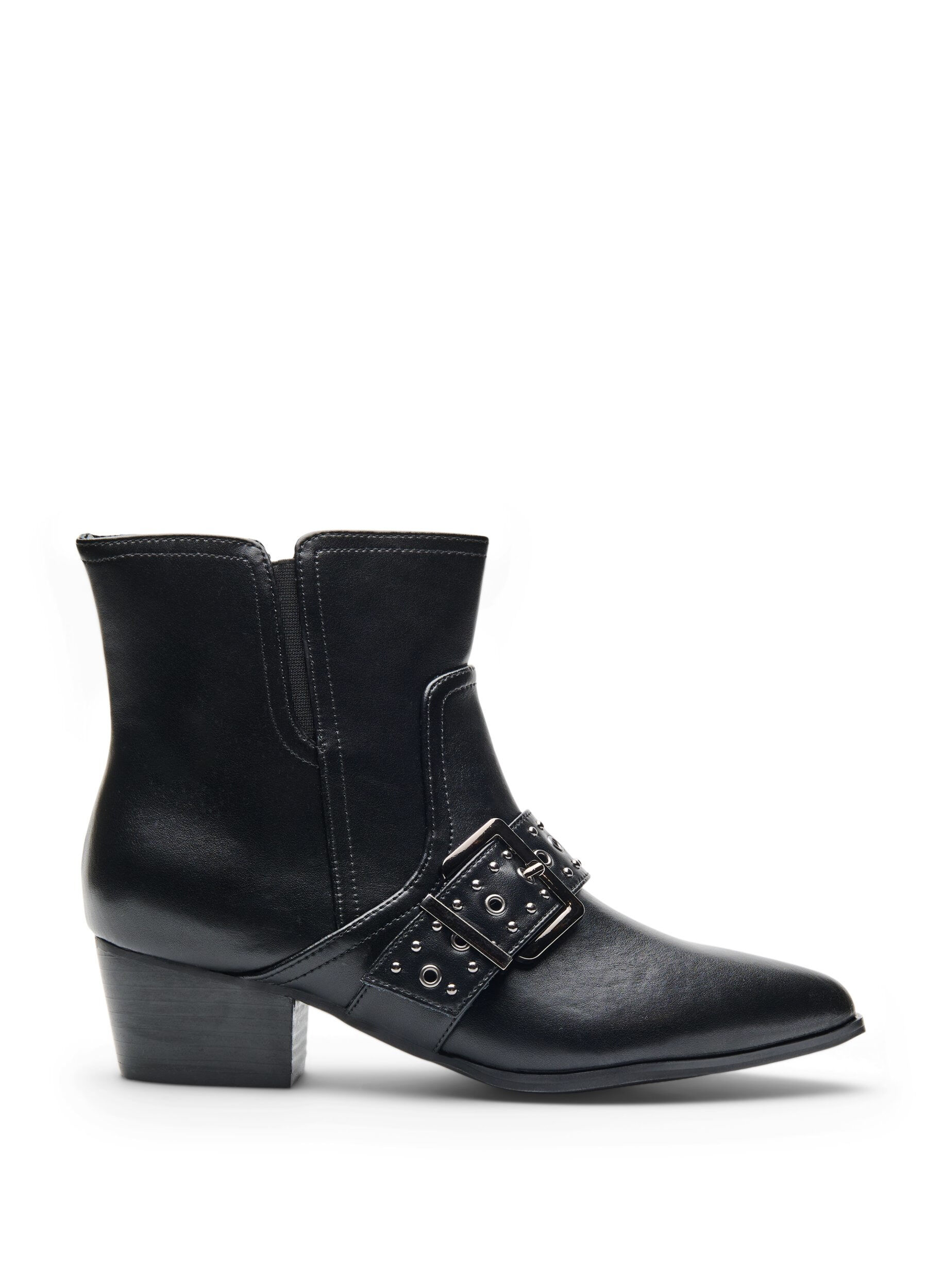 Wide fit - Leather ankle boot with strap and studs