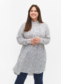Dotted viscose dress with buttons, Blue Dot AOP, Model