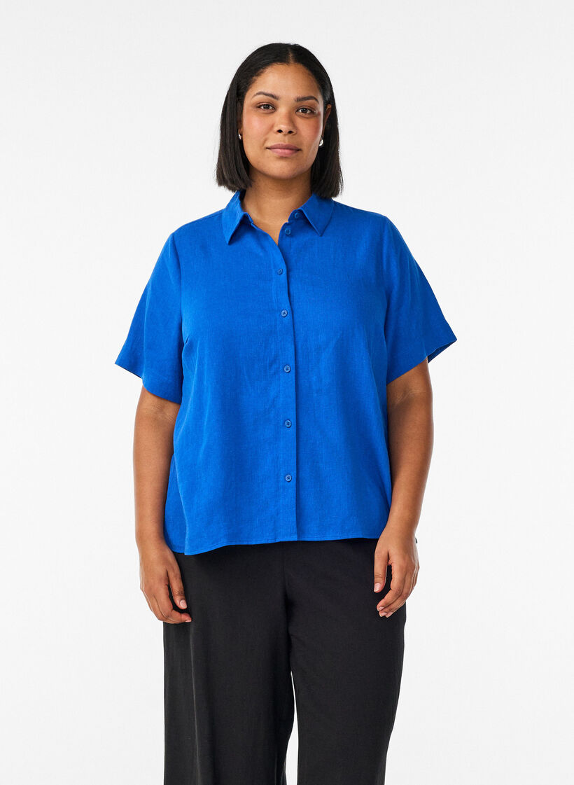 Short-sleeved shirt in linen and viscose, Blue, Model image number 0