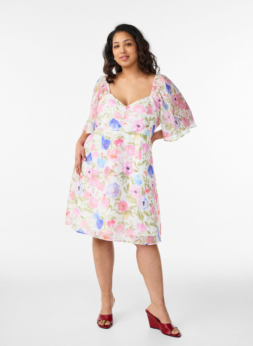 Floral empire line dress with a wide V-neck, White, Model