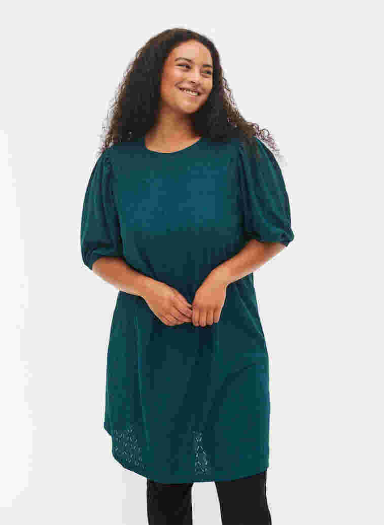 Dress with textured pattern and balloon sleeves, Deep Teal, Model